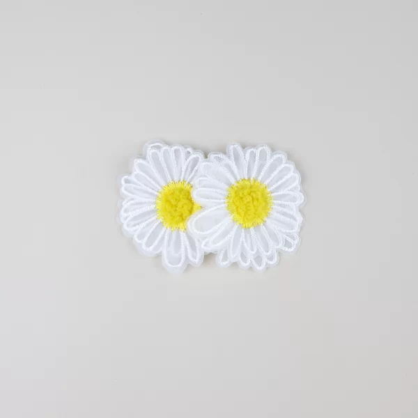 large camomile hair clip