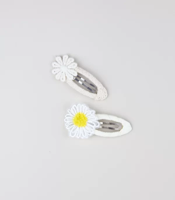 SNAP CLIP WHITE AND YELLOW CAMOMILE