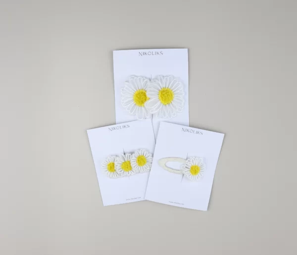 THREE yellow and white CAMOMILES ~ WHITE PACKAGING