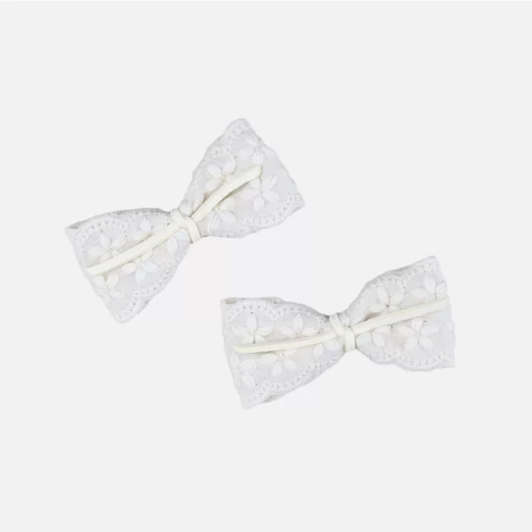 WHITE HAIR CLIP LACE PIGTAIL SET